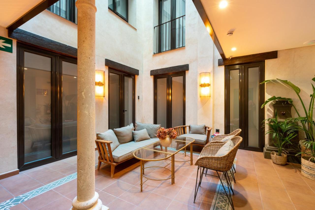 Suites San Pablo Siviglia Esterno foto